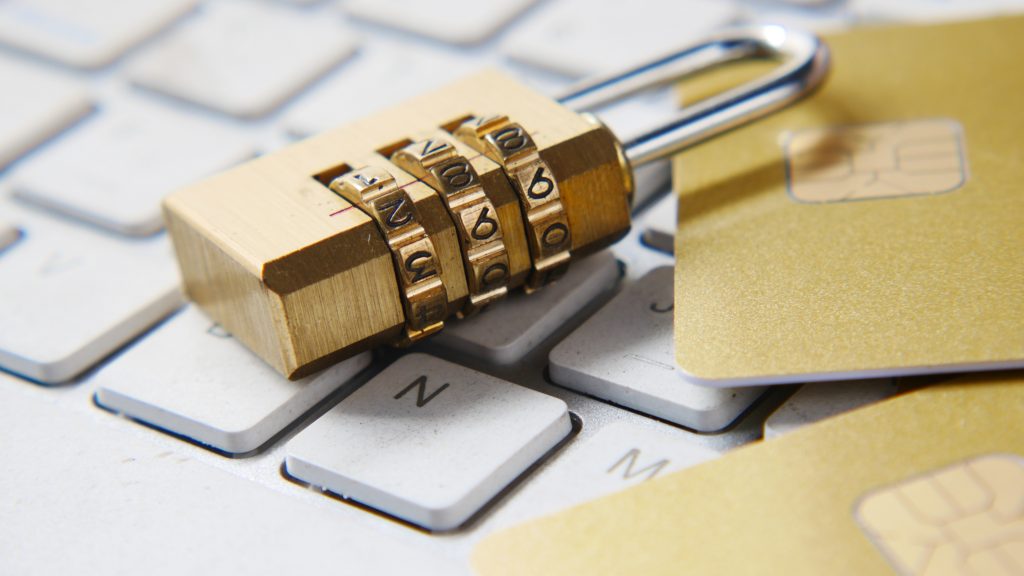 8 Features To Look For When Choosing A Password Management Solution