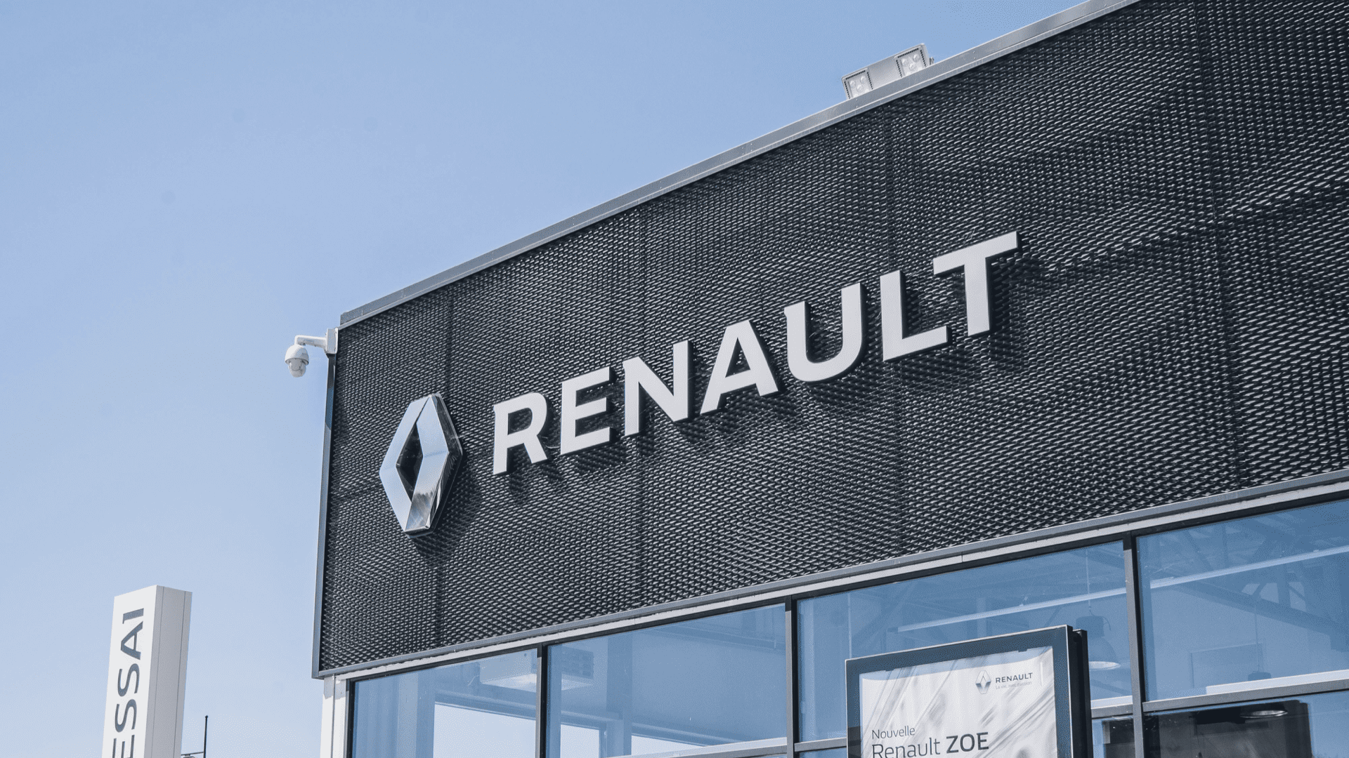 Renault And Dacia Group Alerts Customers Following Third-Party Data Breach